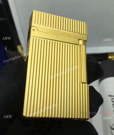 Buy Replica S.T. Dupont Vertical stripes Lighter All Gold Lighter